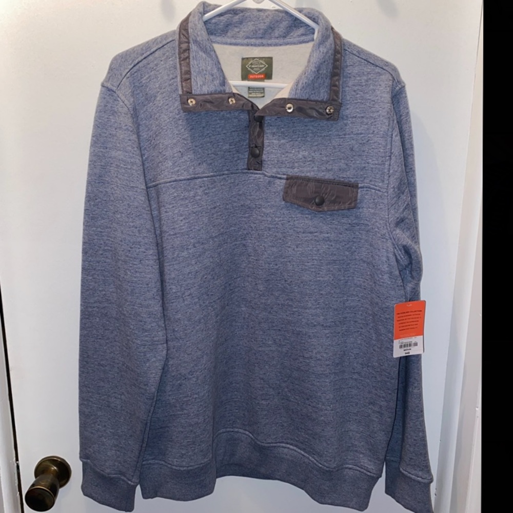 Men’s sweater